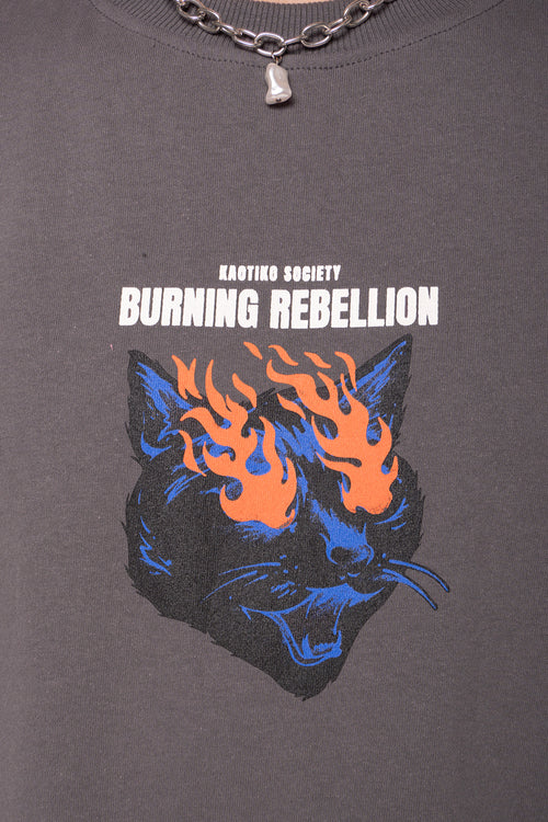 Camiseta Cropped Burning Rebellion Gray
