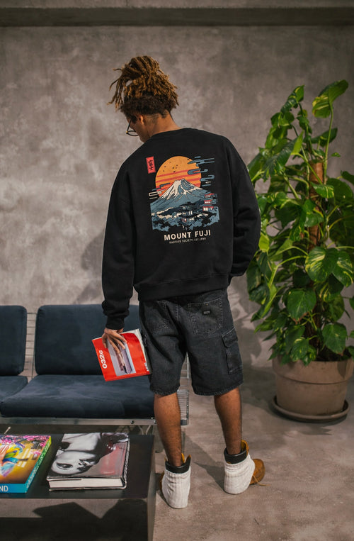 Mount Fuji Black Sweatshirt