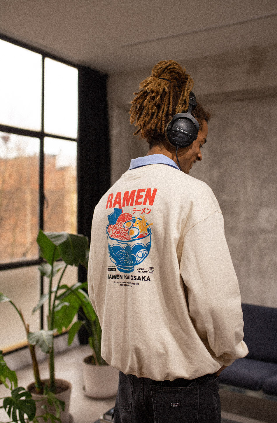Sudadera Ramen Osaka Ivory