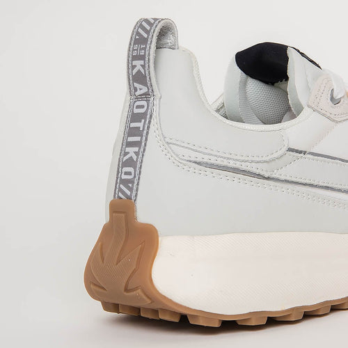 Zapatillas Kaotiko Retro Running Off White