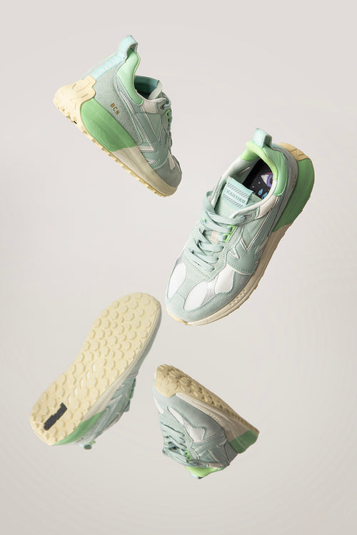 hover