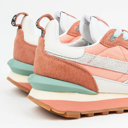 Kaotiko Nara Coral Sneakers