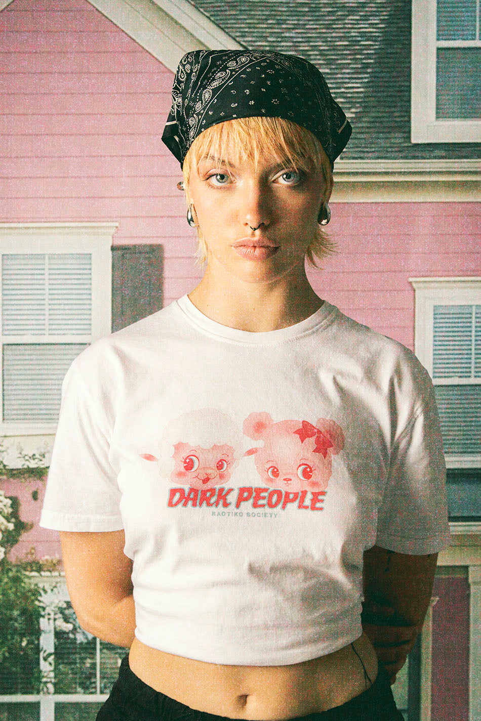 Camiseta Washed Dark People White