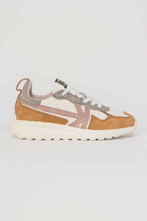 Kaotiko Retro Running Tan Sneakers