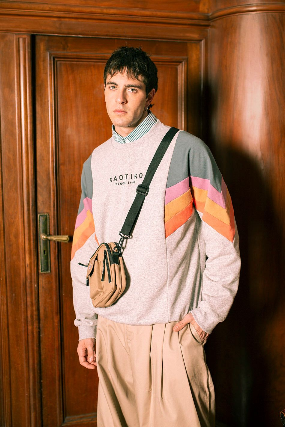 Sudadera Seattle Gray / Board/ Orchid