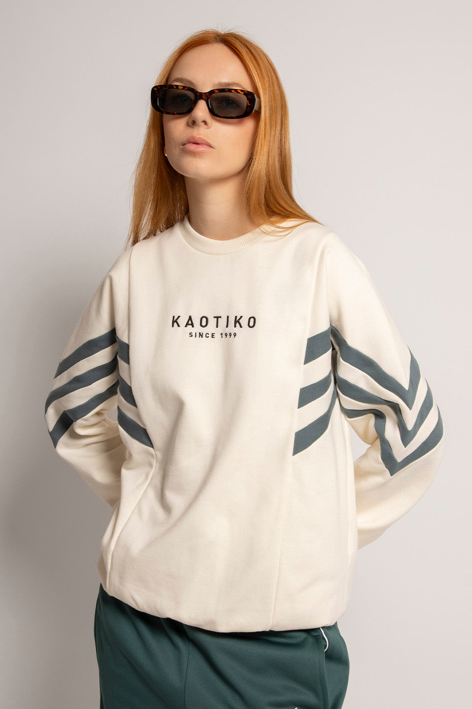Chad Ivory / Board Sweatshirt