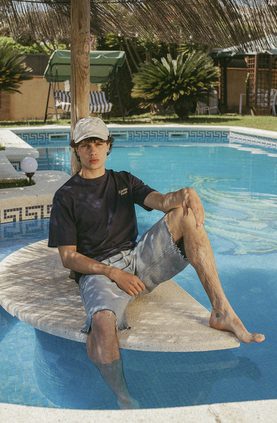 Kaotiko Resort Navy T-shirt