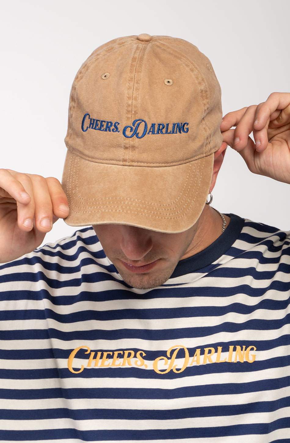 Gorra Organic Cheers Darling Washed Dark Camel