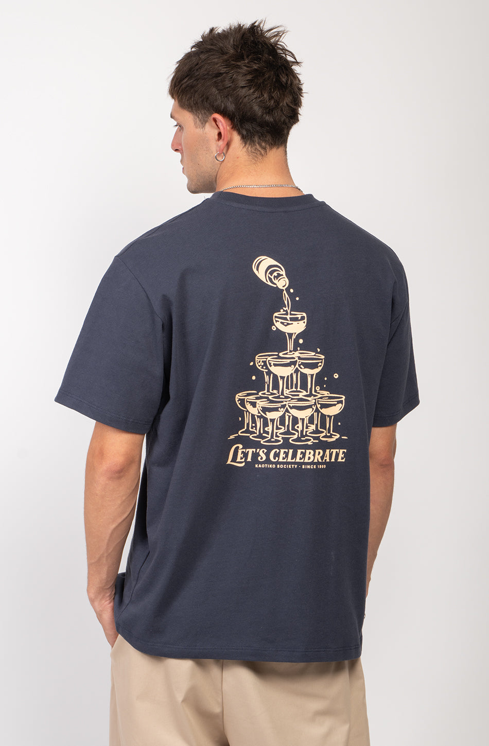 Camiseta Let's Celebrate Navy