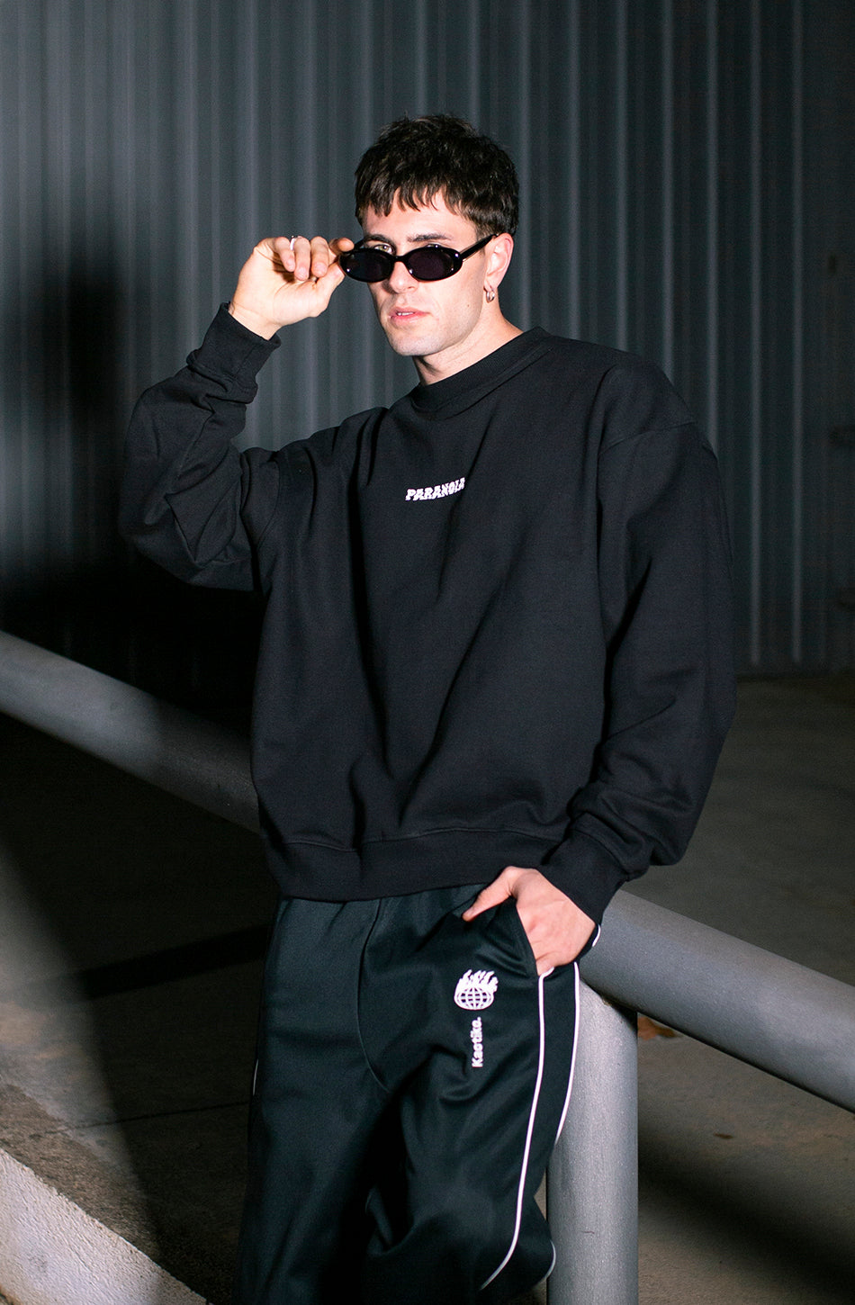 Sudadera Washed Paranoia Black