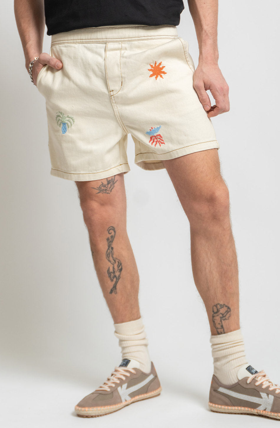 Bermuda Carpenter Paradise Ivory