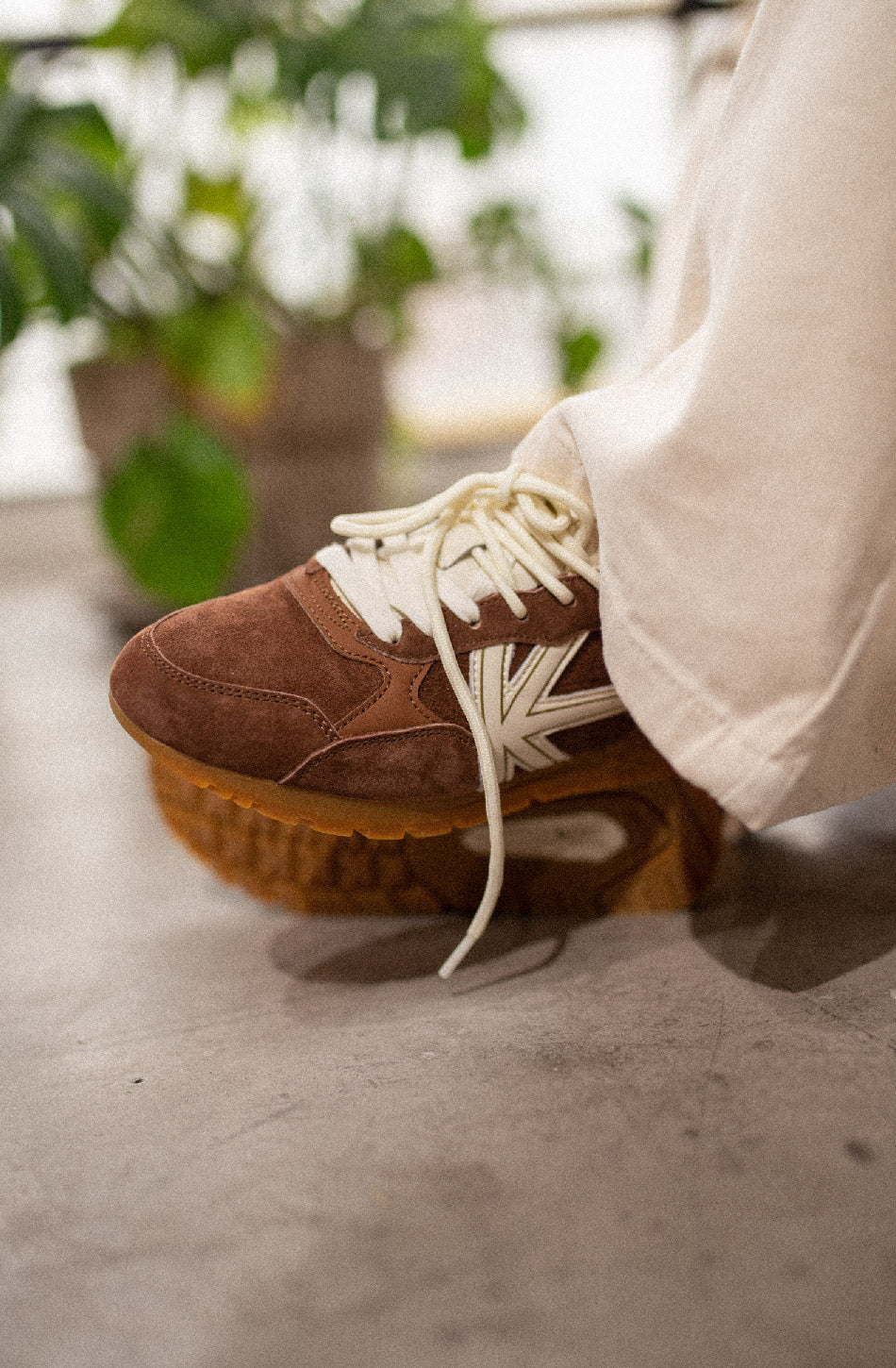 Kaotiko Seattle Woman Brandy Sneakers