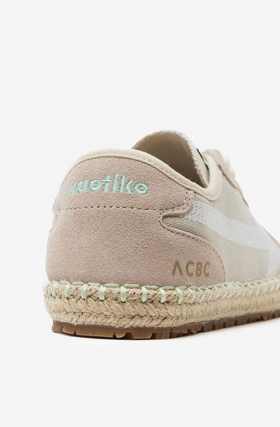Zapatillas Chad ACBC Woman Beige