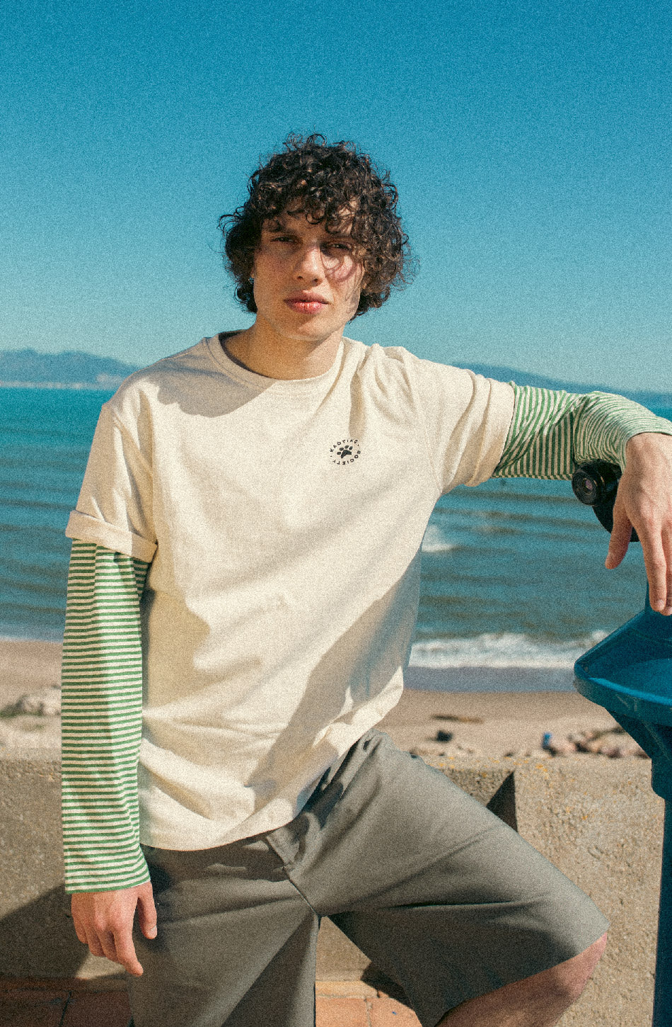 Camiseta Holiday Upgrade Organic Cotton Ivory