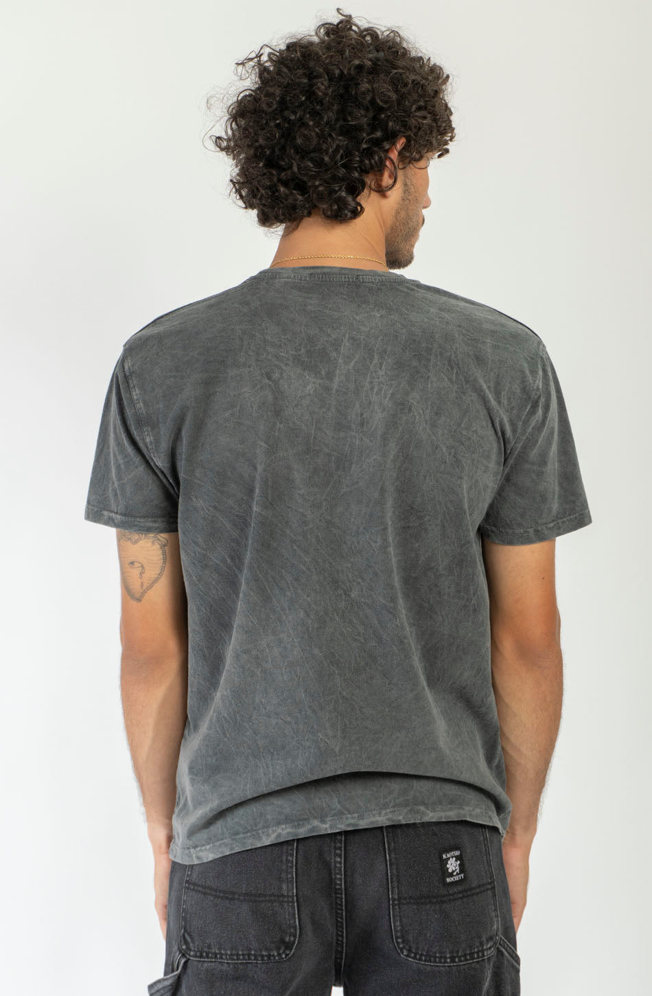 Camiseta Basic Washed Black