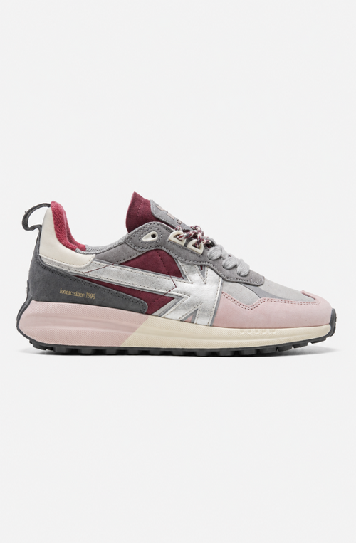 Zapatillas Detroit Multi Suede Grey en ante y materiales combinados, con detalles en gris, rosa, burdeos y crudo y logo Kaotiko lateral.