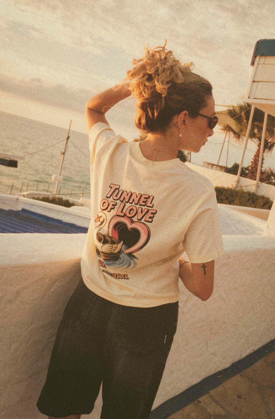 Tunnel Of Love Ivory T-shirt