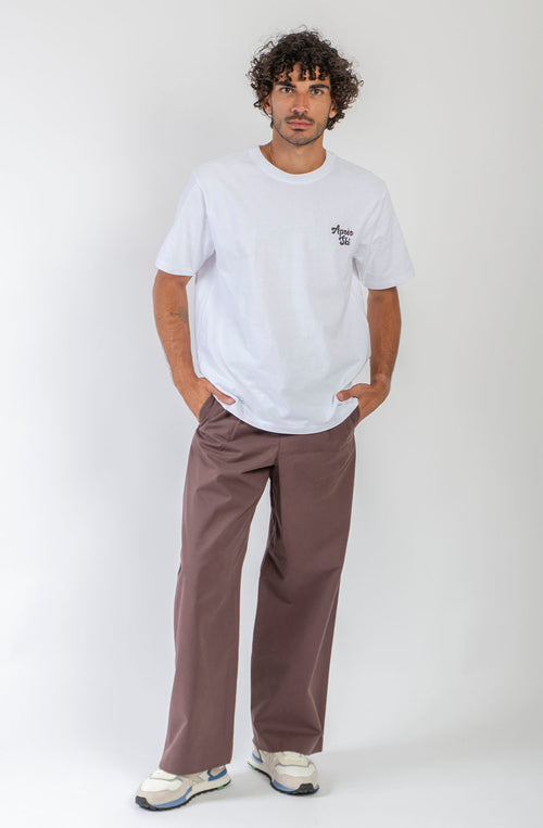 Camiseta Regular Fit St. Moritz White unisex con gráfico rétro inspirado en el estilo après-ski de Kaotiko BCN