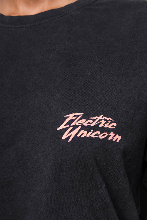 Camiseta Washed Unicorn Negra