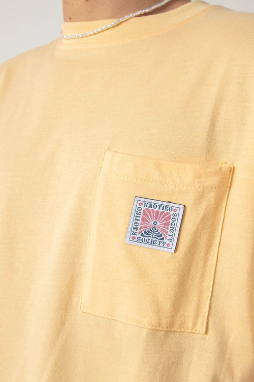 Camiseta Pocket Flower Society Vanilla
